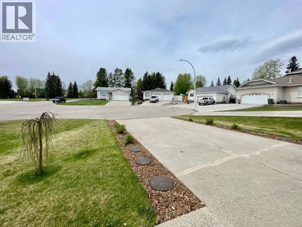 5906 12 Avenue — photo 2