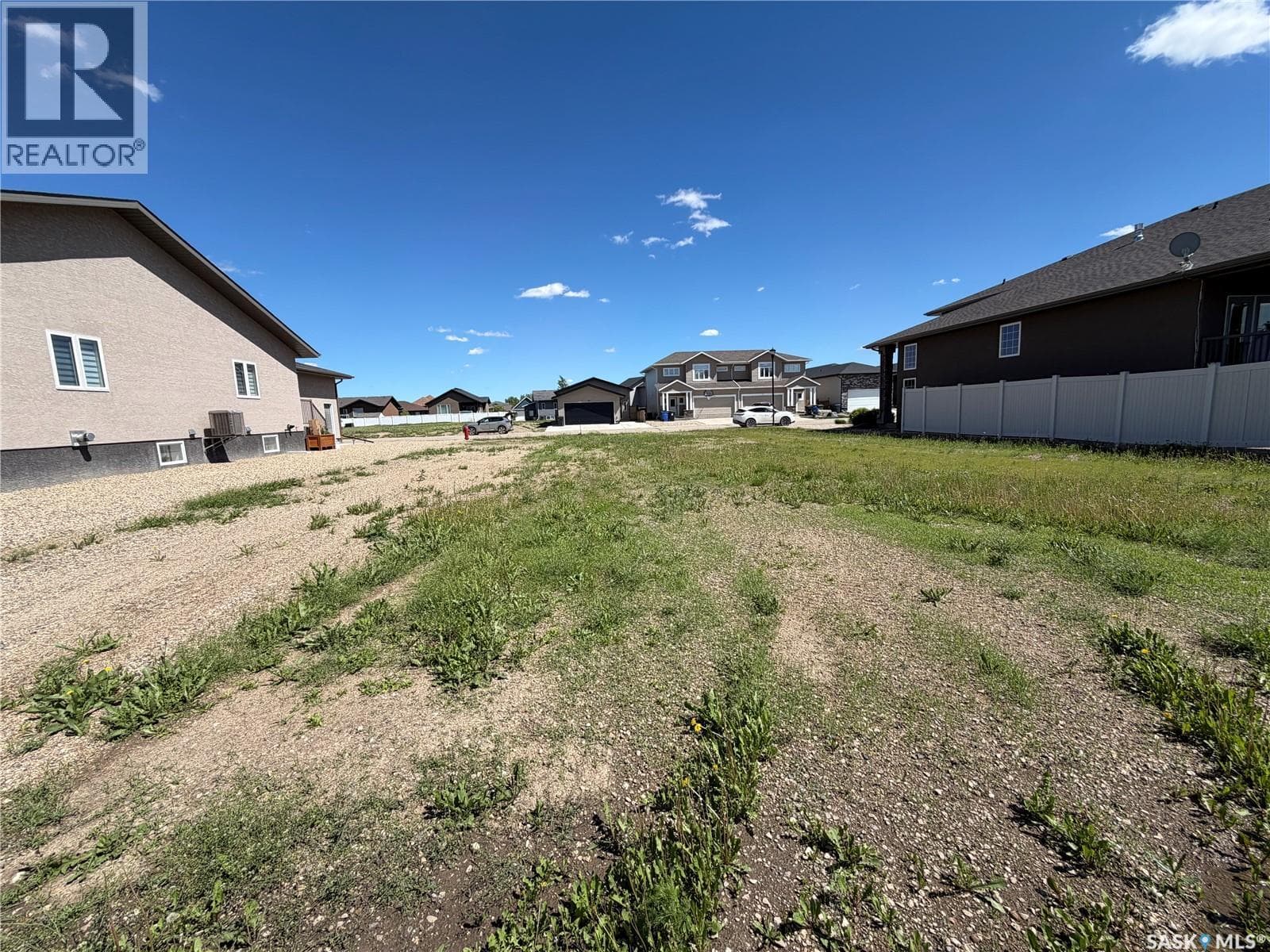 77 Good Spirit CRESCENT — photo 2