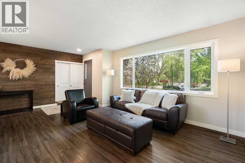 3123 Brentwood Boulevard NW — photo 4