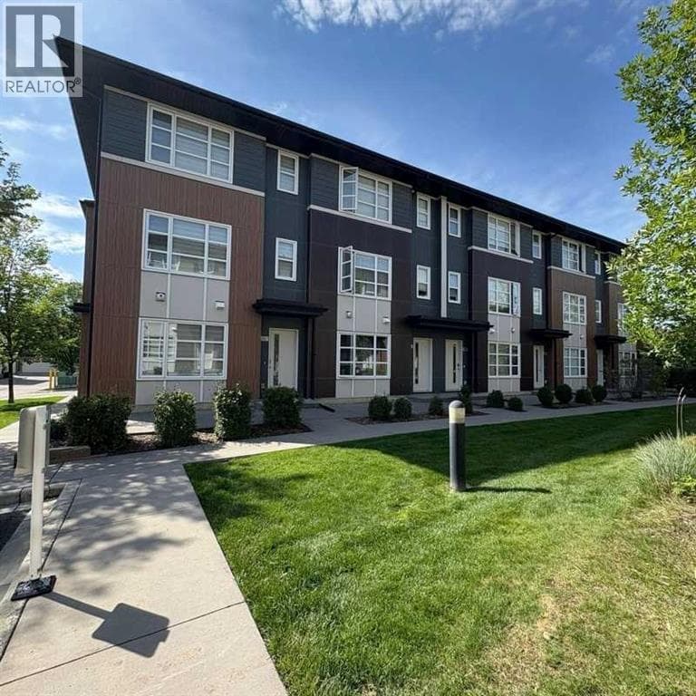 202 Evansridge Park NW