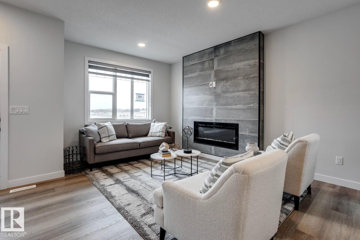 87 SERENO LN — photo 2
