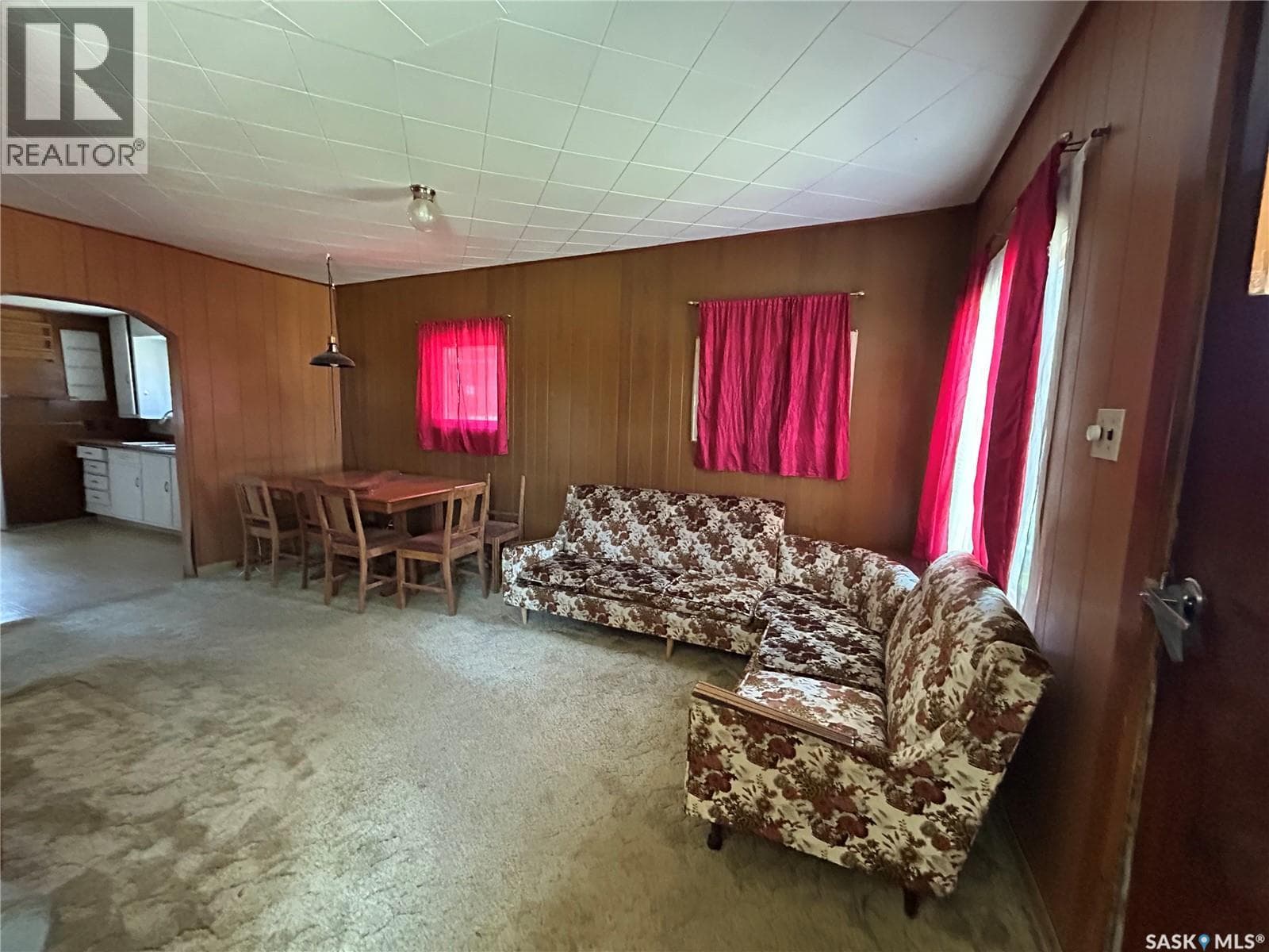 929 Brown STREET — photo 2