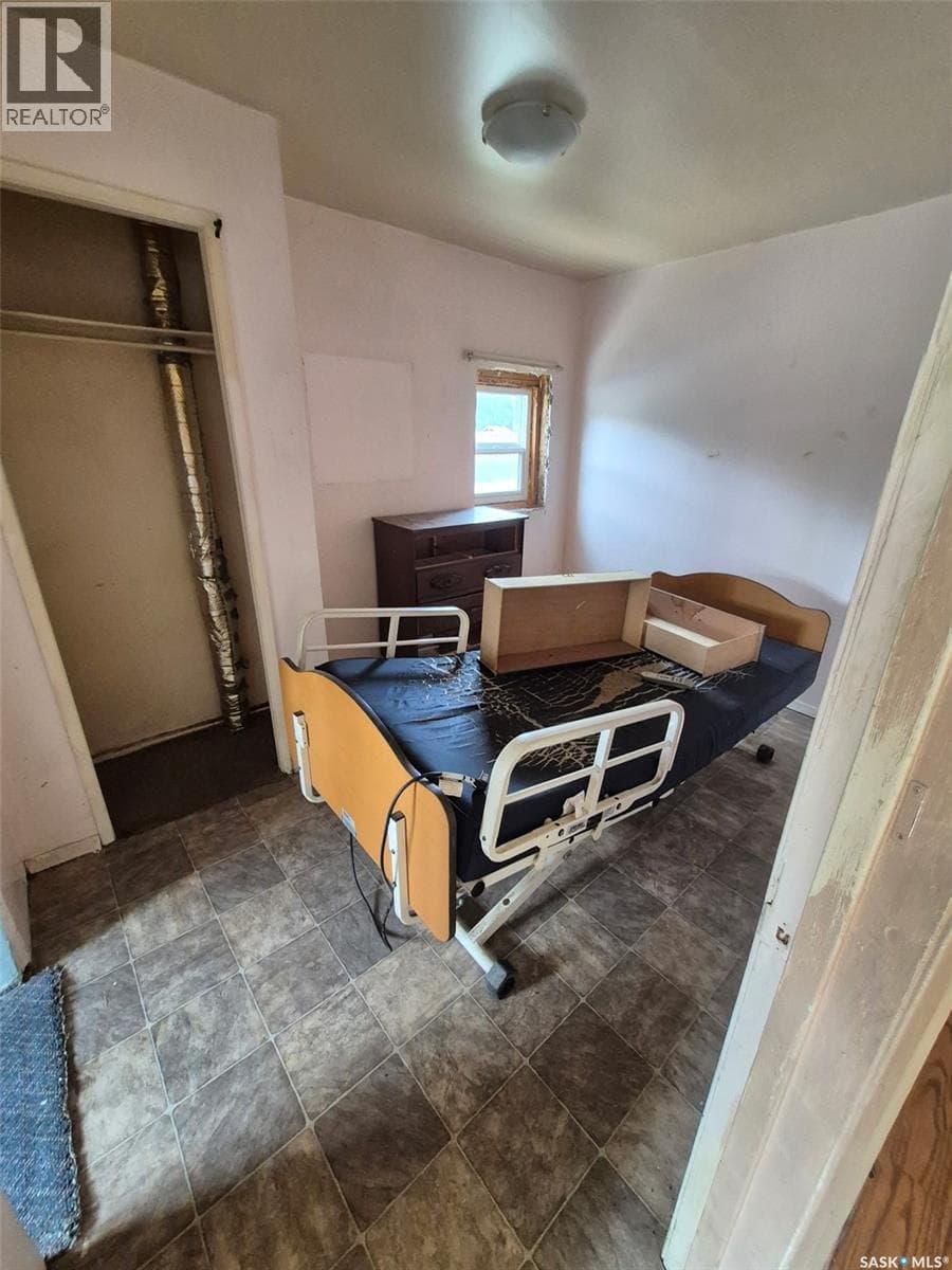 400 J AVENUE S — photo 3