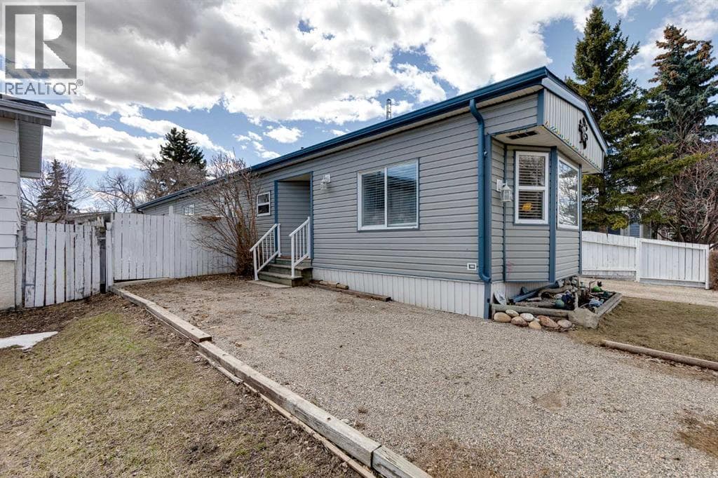 240 Big Hill Circle SE — photo 3