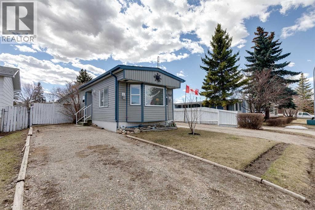 240 Big Hill Circle SE — photo 2