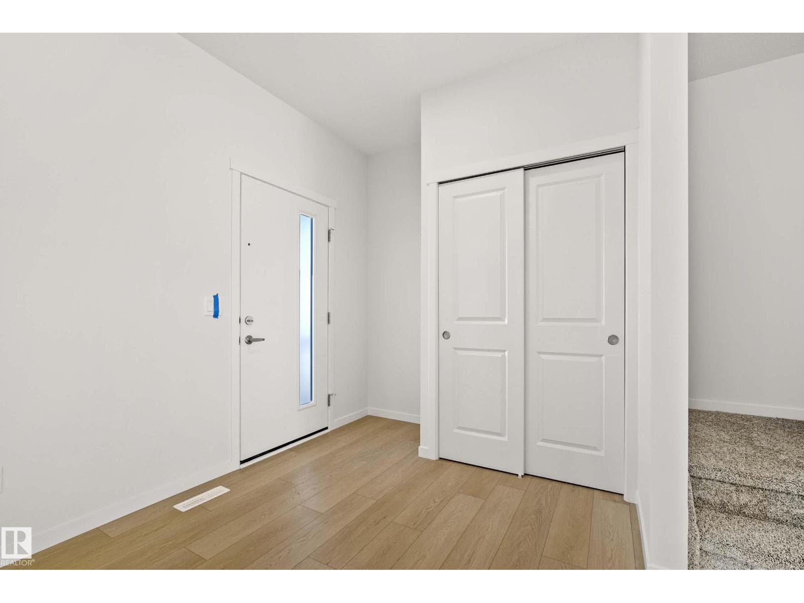 667 173 AV NE — photo 3