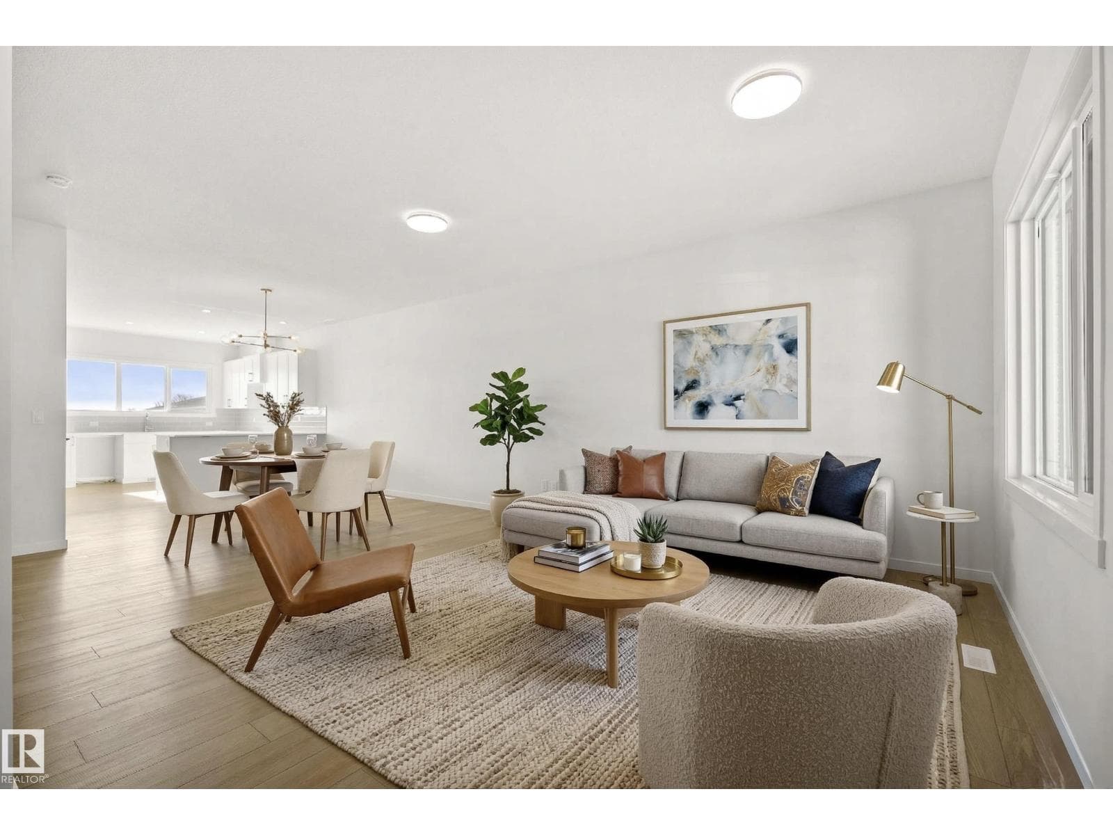 667 173 AV NE — photo 5