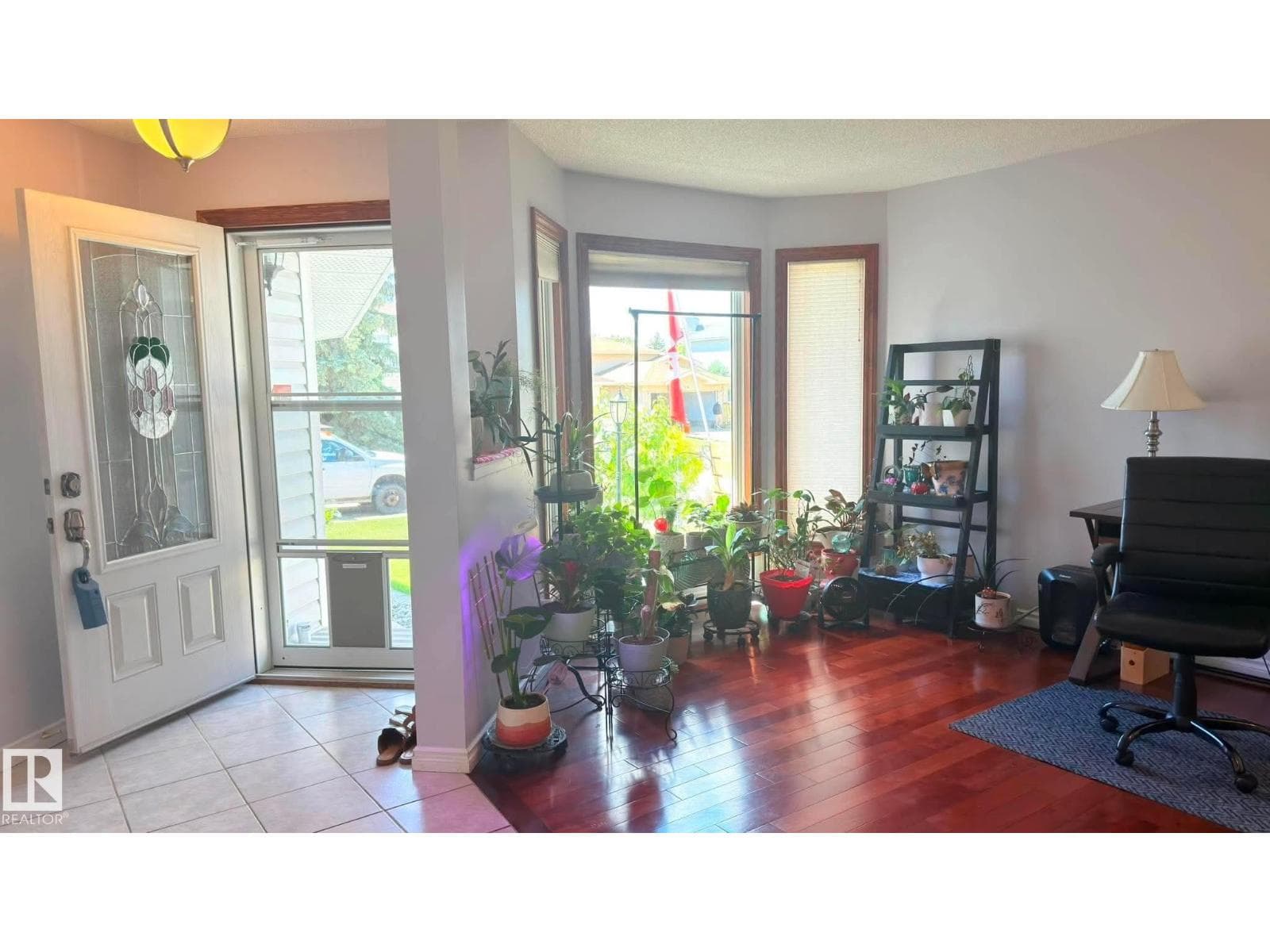 825 112B St NW — photo 4