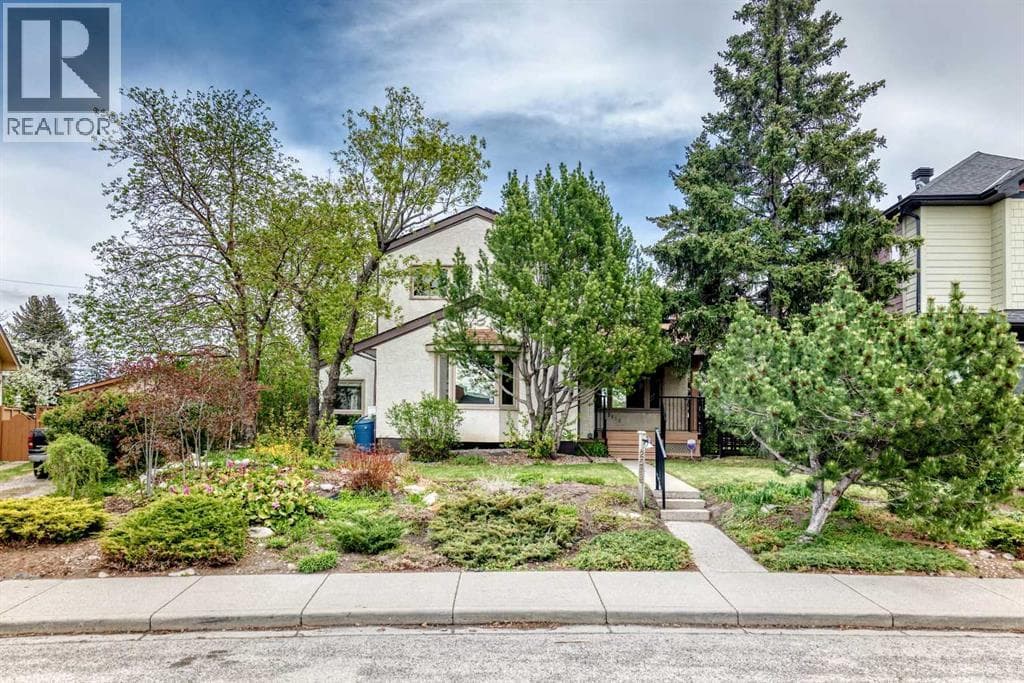 2518 21 Street SW — photo 3