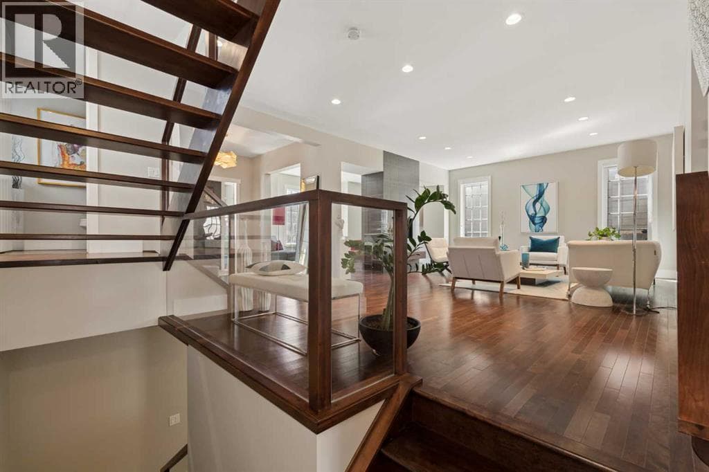 51 Hong Kong Road SW