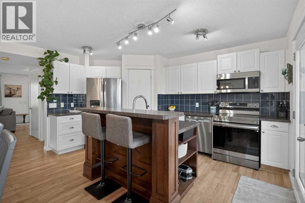 54 Tuscany Valley Rise NW — photo 2