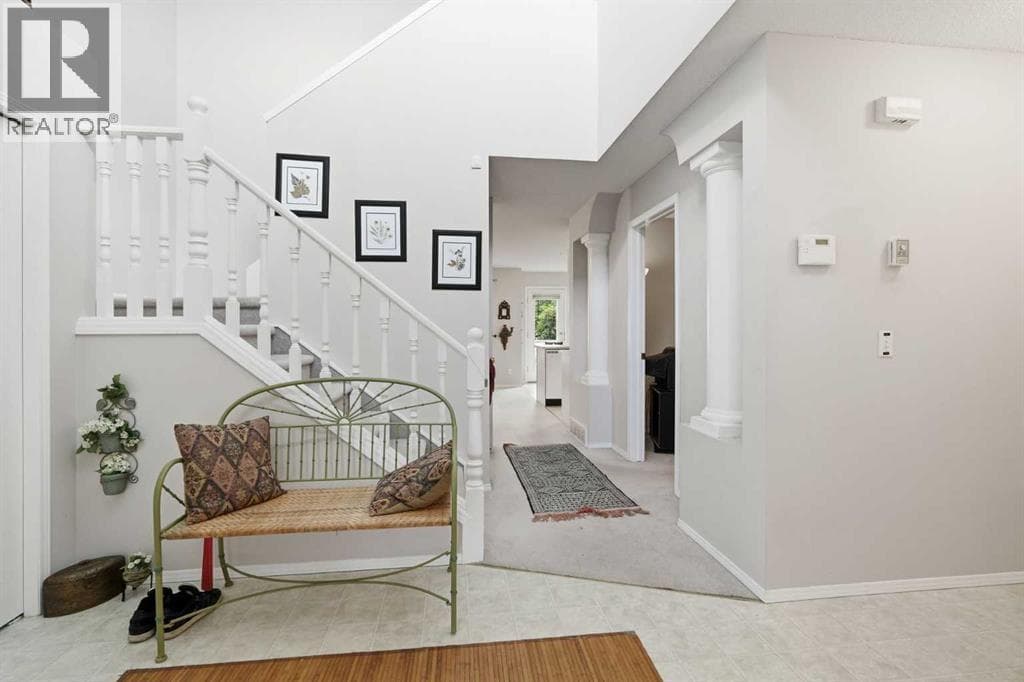 74 Tuscarora Heights NW — photo 2