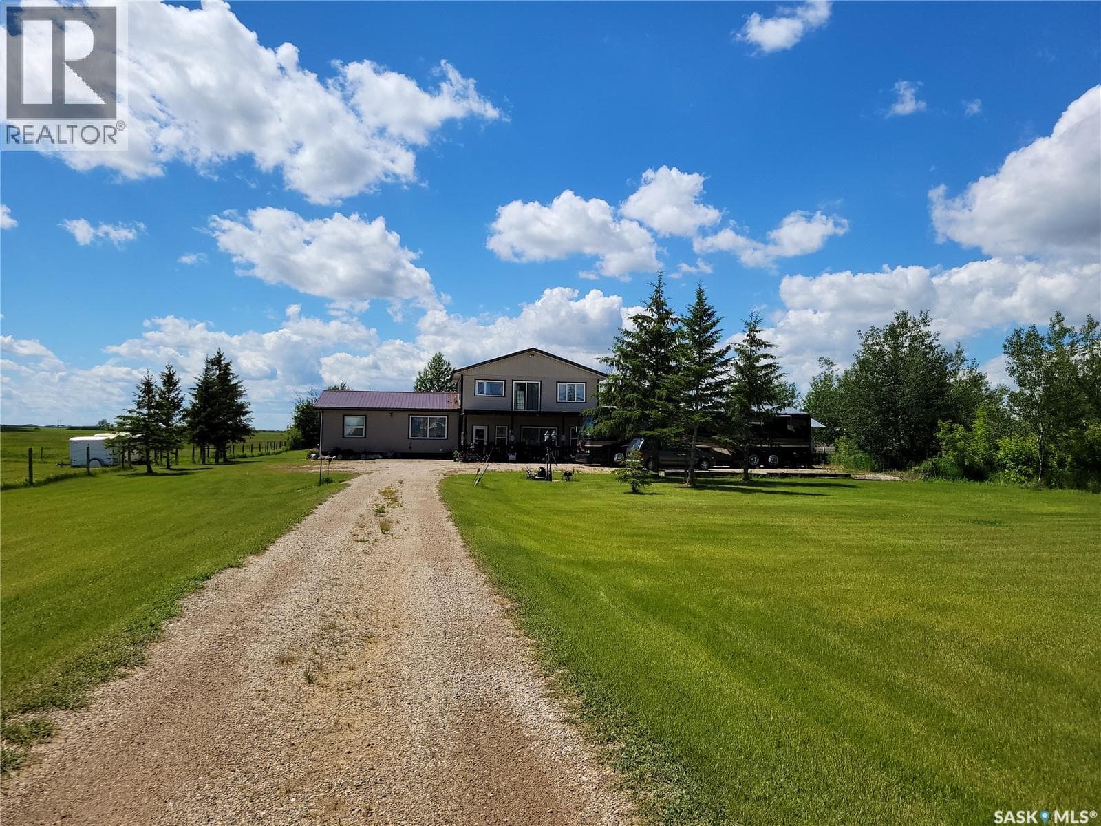 Villeneuve Acreage — photo 2
