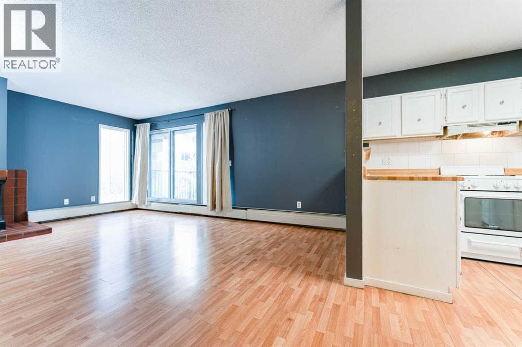 31, 821 3 Avenue SW photo 3