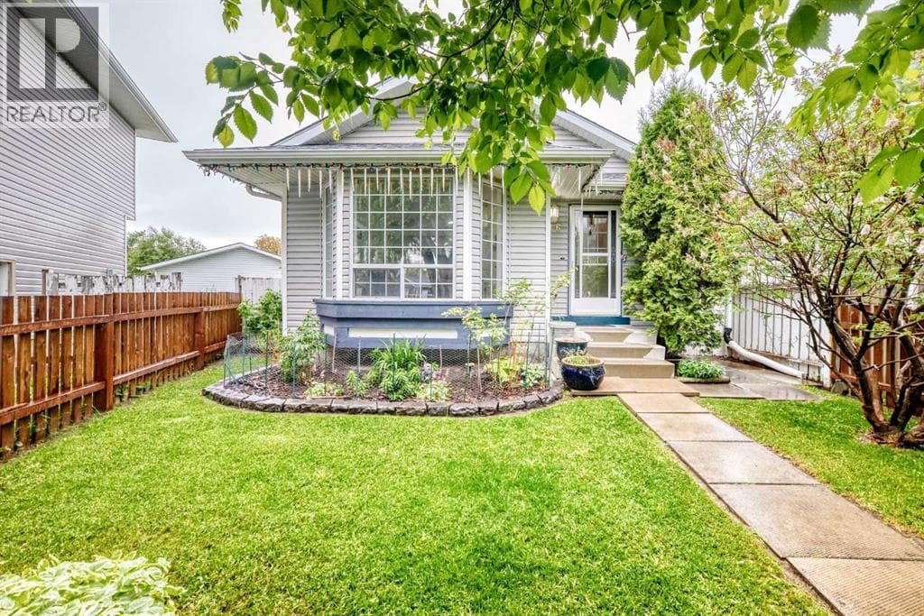16 Martinridge Way