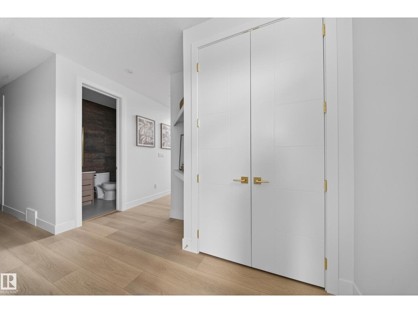 531 Ashgrove circle — photo 4