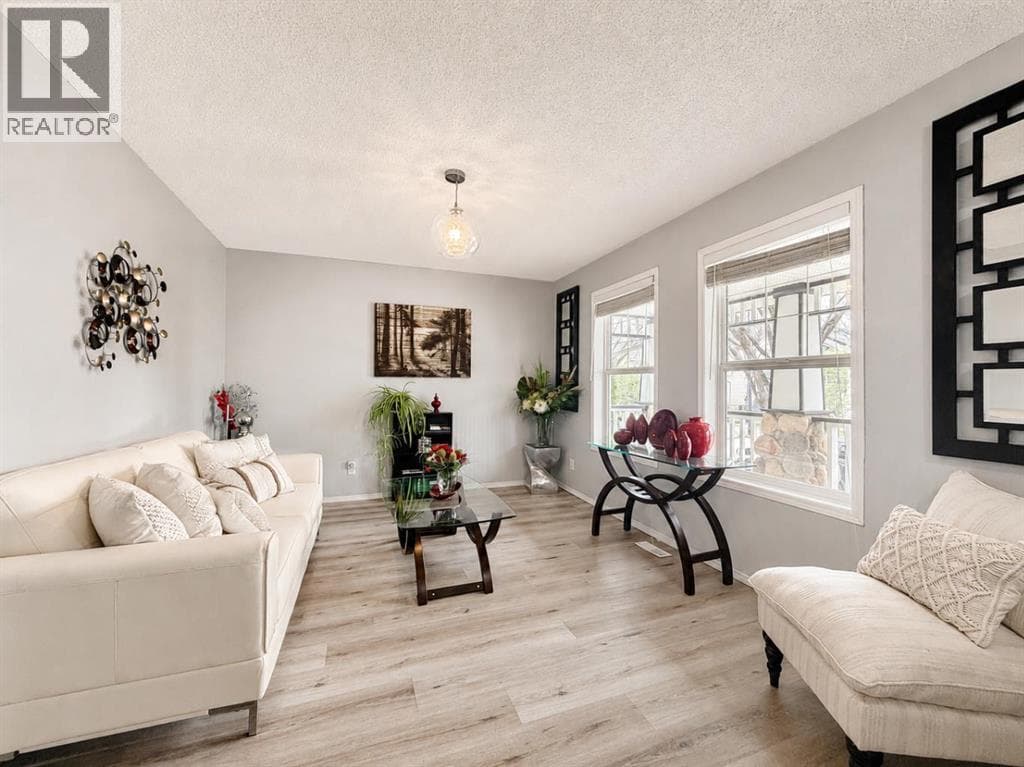 42 Inverness View SE — photo 3
