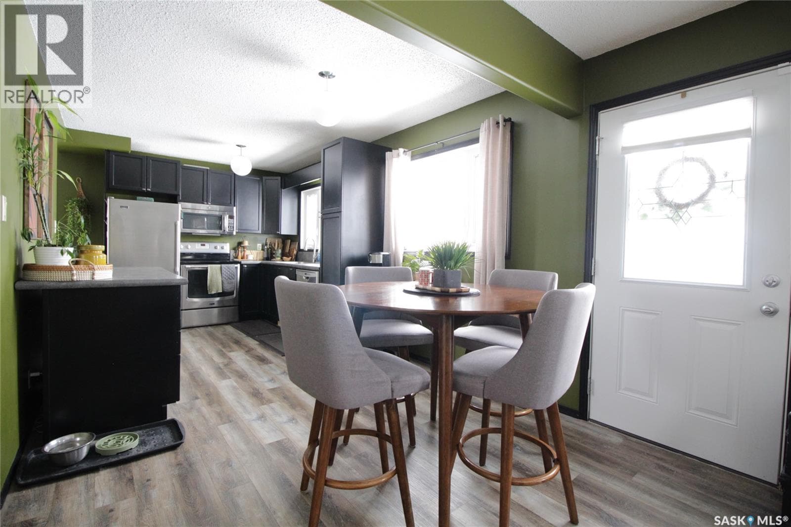 1110 Robin AVENUE — photo 4