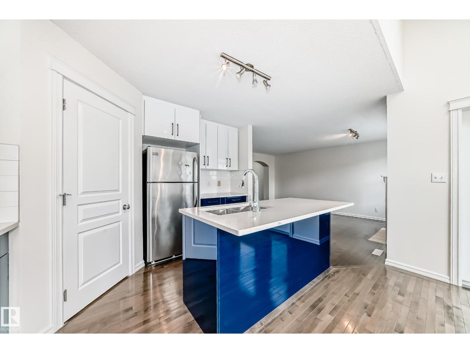 21208 89A AVENUE NW — photo 5