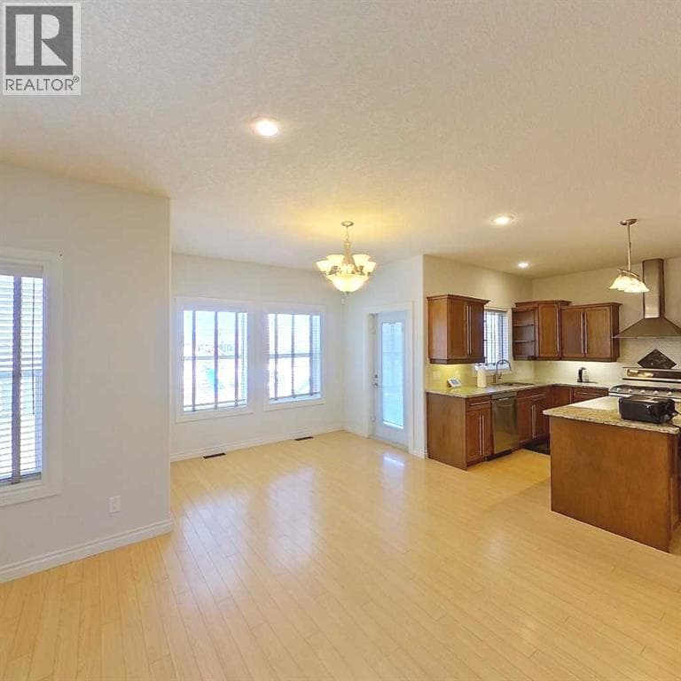 34 Poplar Drive — photo 3