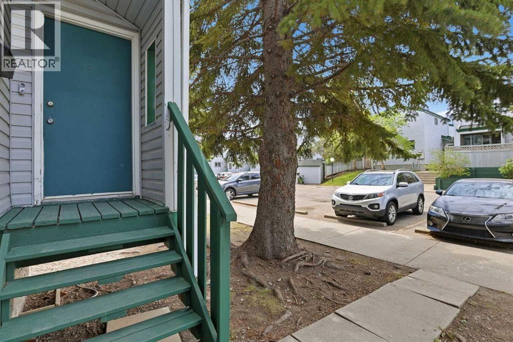 13, 131 Templehill Drive NE — photo 3