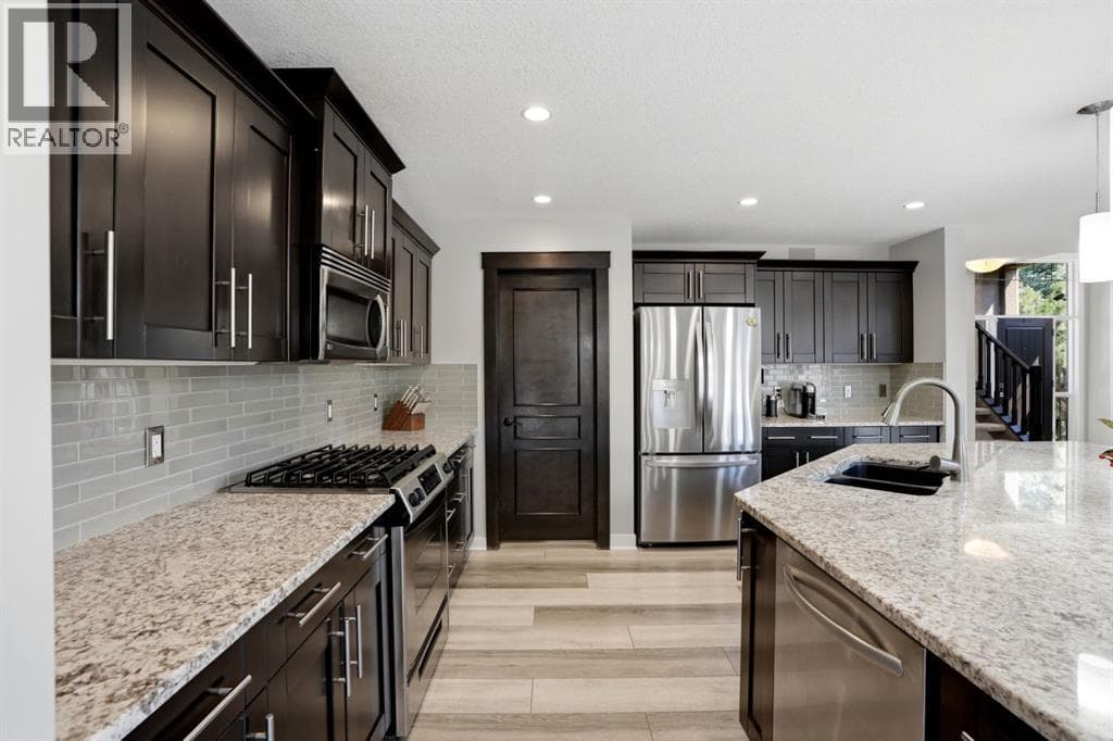 105 Cranridge Heights SE photo 12