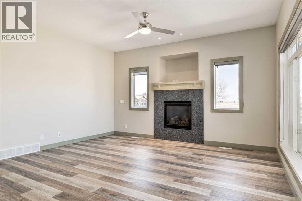 102 Speargrass Crescent — photo 5
