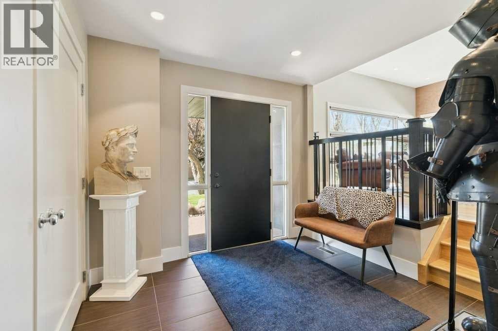640 Willoughby Crescent SE — photo 4
