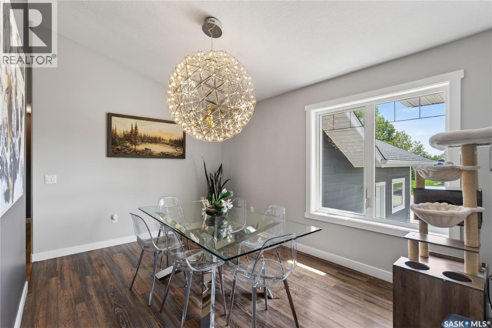 715 Golburn CRESCENT — photo 5