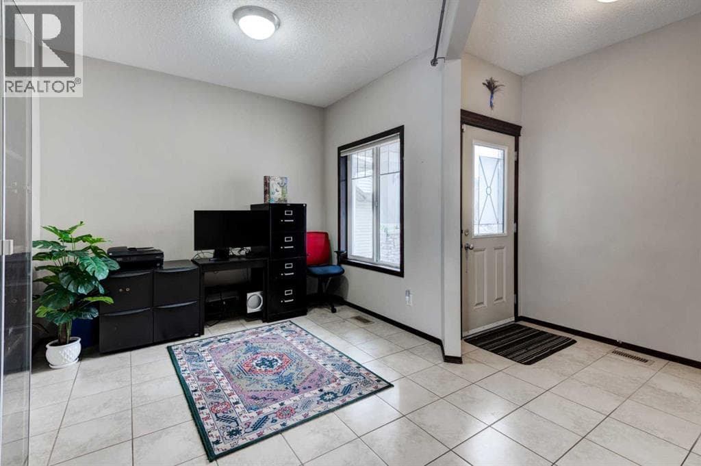 42 Everoak Green SW — photo 4