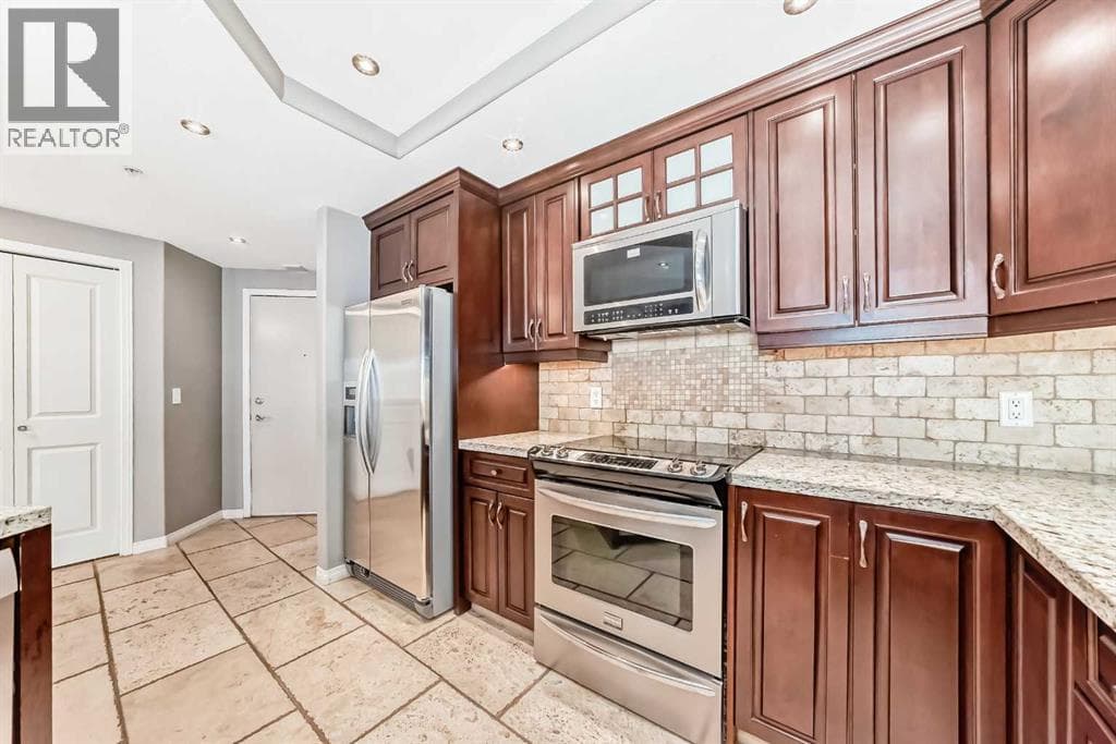 1901, 683 10 Street SW photo 6