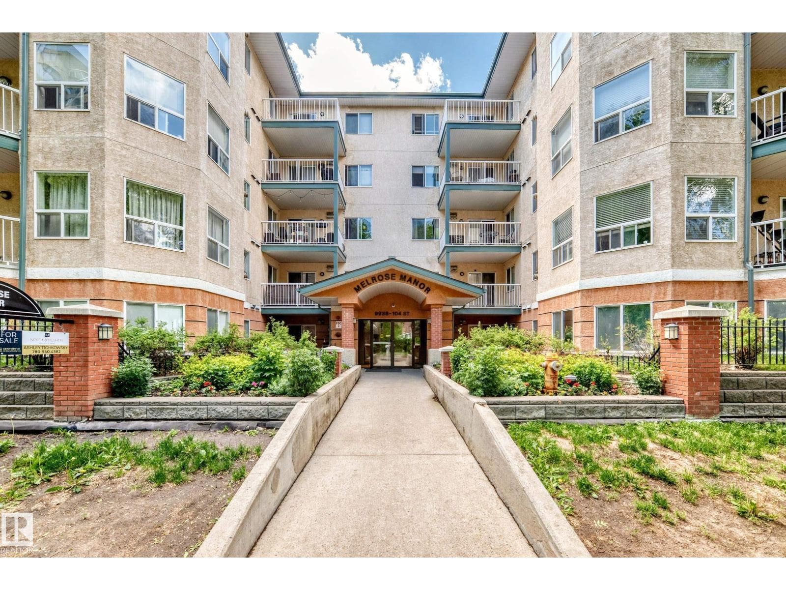 #214 9938 104 ST NW — photo 3