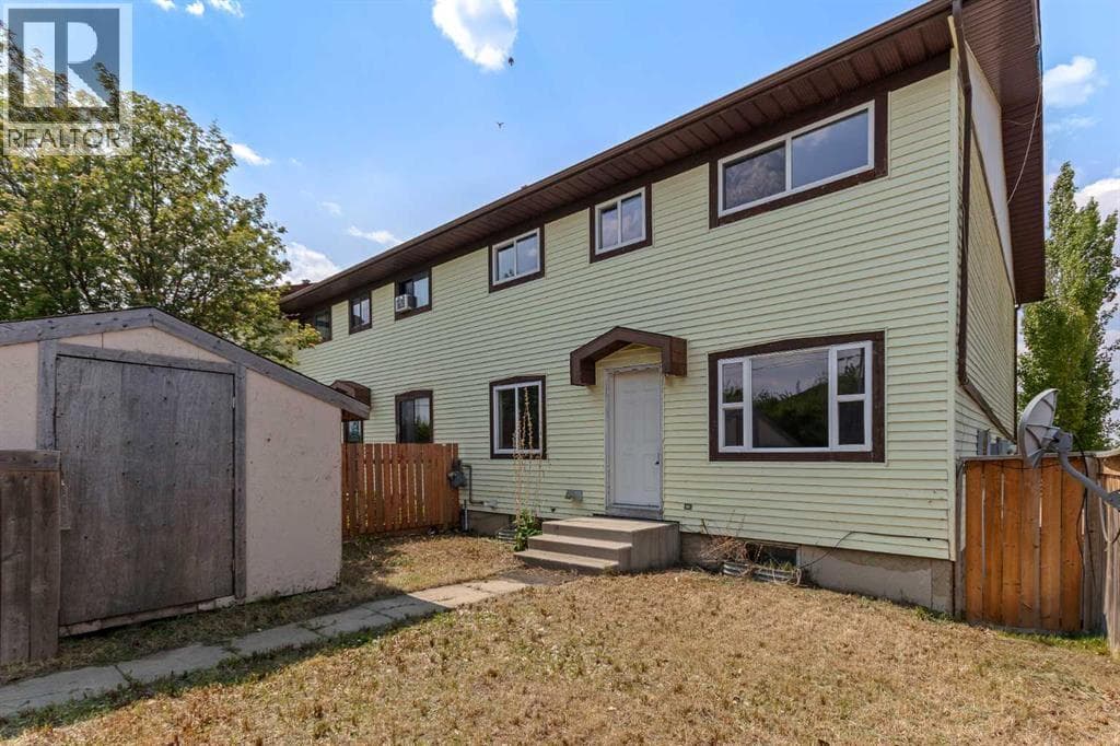 2, 19 Third Avenue SE