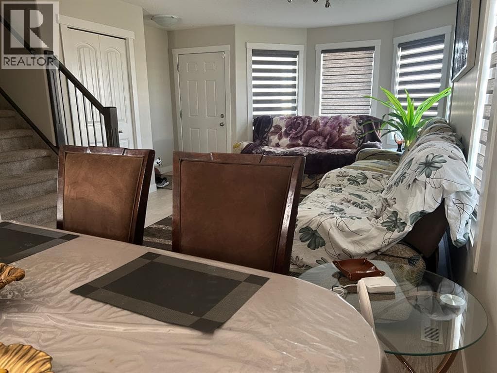 16 Blue Heron Court S — photo 4