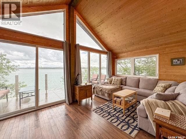 59 Clearwater Lake — photo 4
