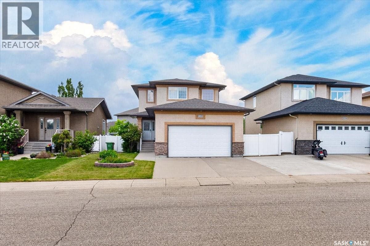8338 Wascana Gardens WAY