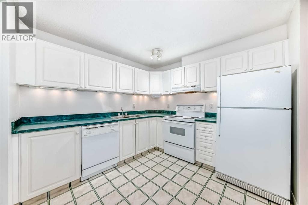 3301, 393 Patterson Hill SW — photo 5