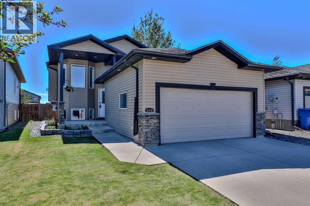 308 Tartan Circle W