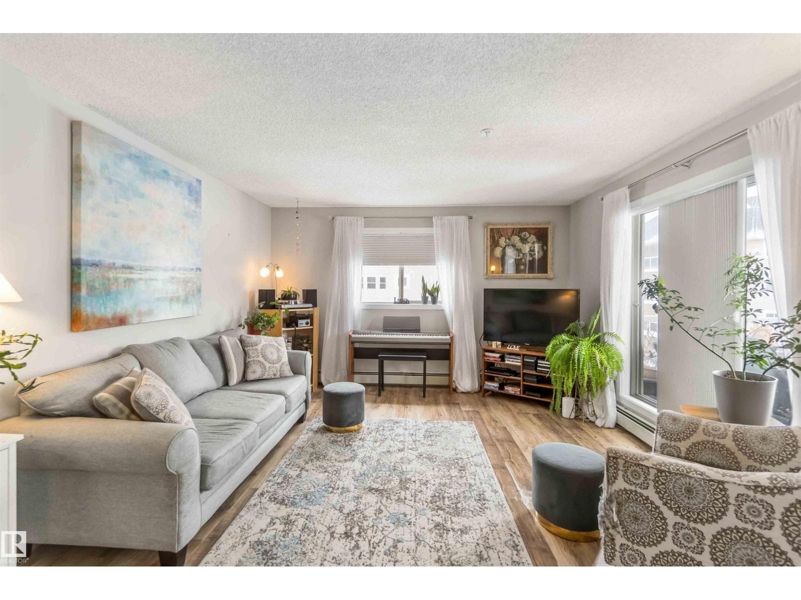 #329 17447 98A AV NW — photo 5