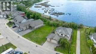 12606 Lakeshore Drive — photo 4