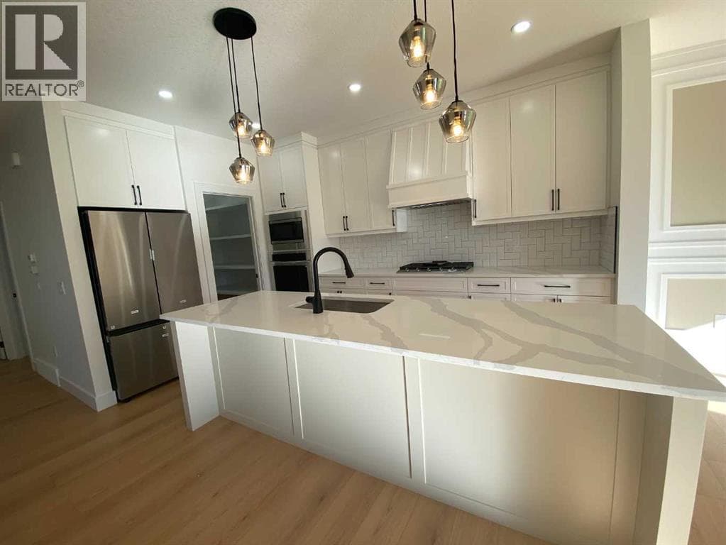 709 MANDALAY Avenue NW — photo 2