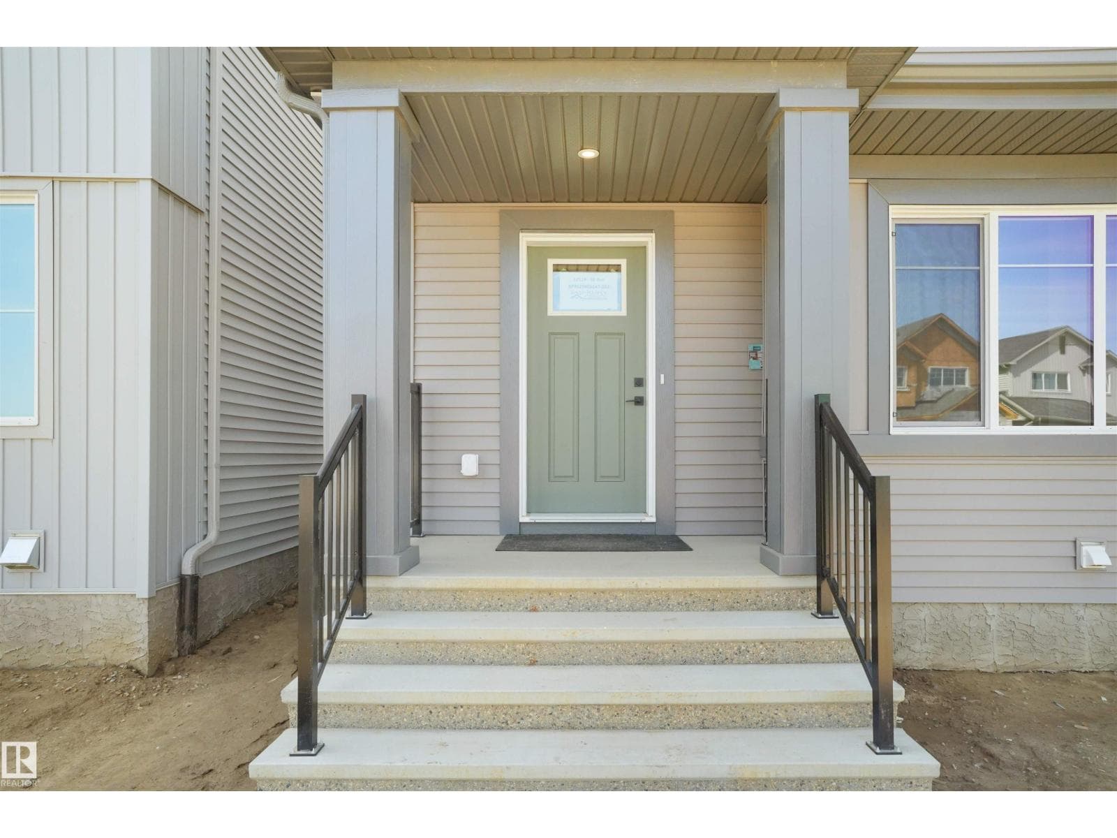 22519 88 AV NW — photo 3