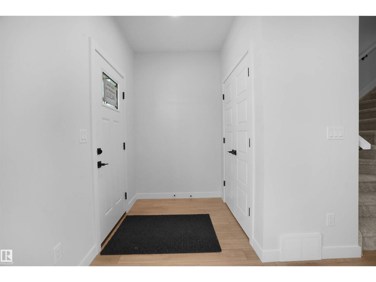 22519 88 AV NW — photo 4