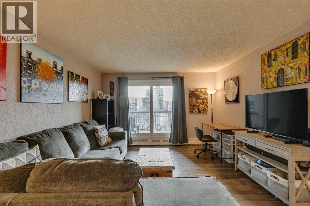 403, 220 13 Avenue SW — photo 4