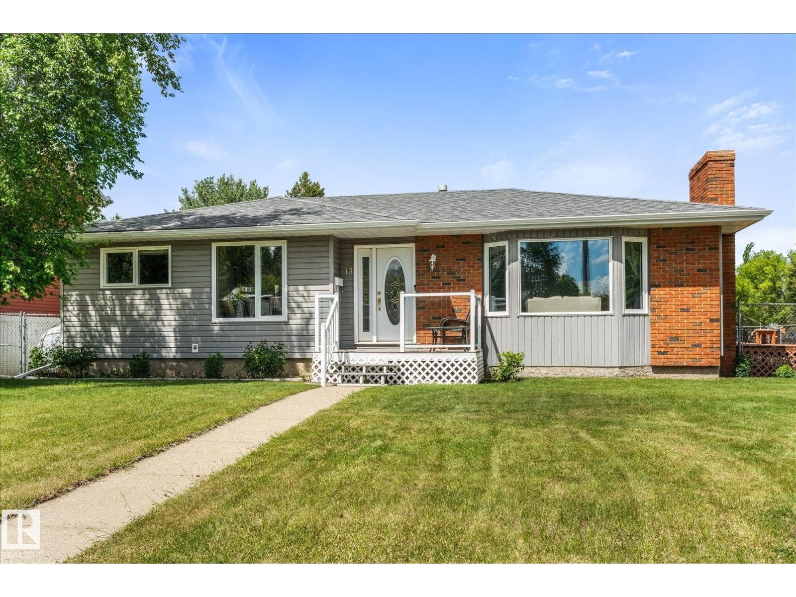 13 OATWAY DR