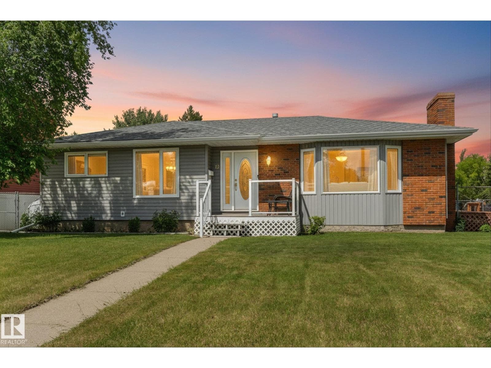 13 OATWAY DR — photo 2