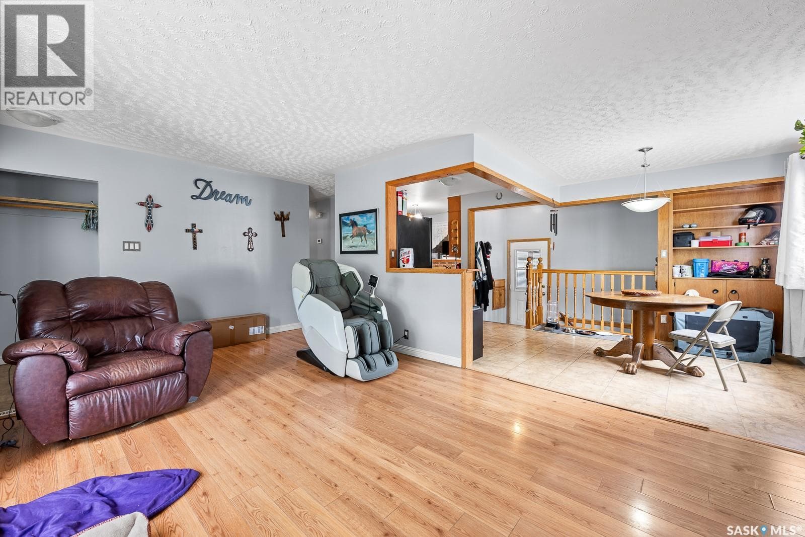 621 20TH AVENUE E — photo 5