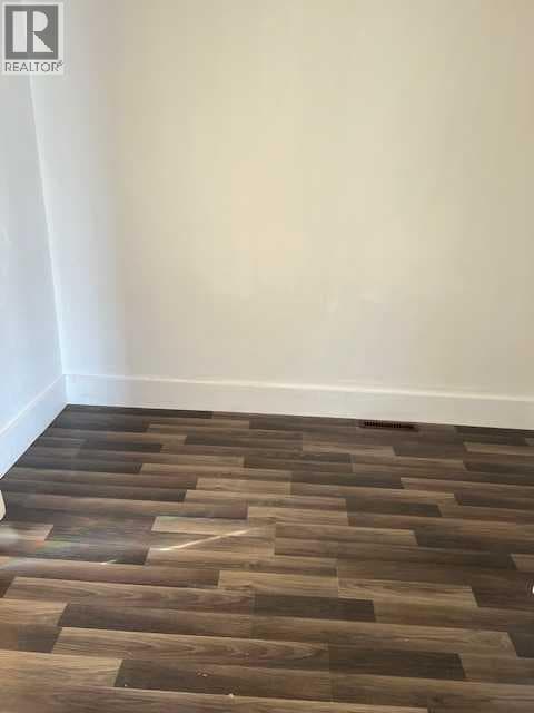 4810 46 Street — photo 3