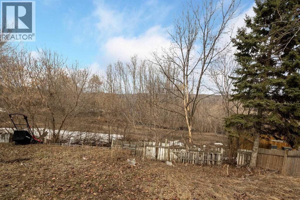 112 Hill Drive — photo 5