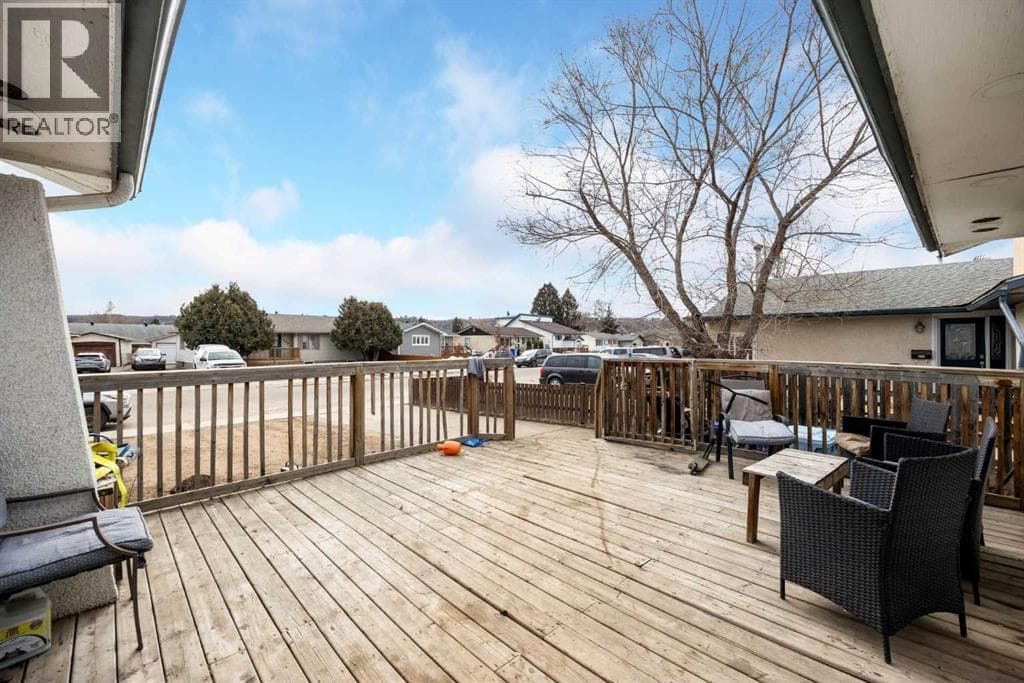 112 Hill Drive — photo 3